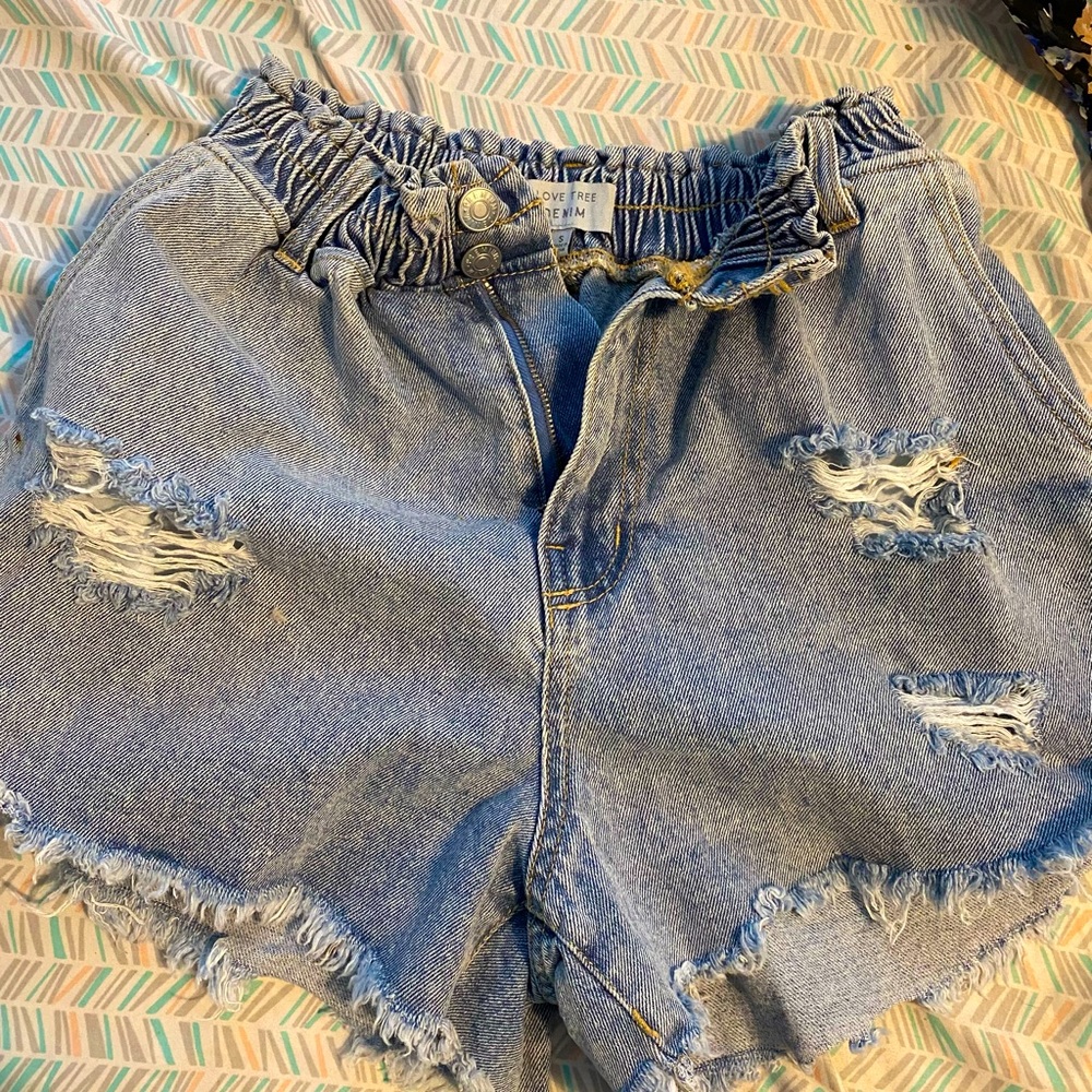 Small Jean shorts! Purchased from boutique! Never worn!